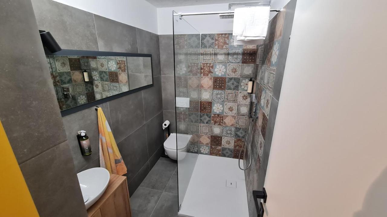 Hisa Kapis With Hot Tube Διαμέρισμα Κόπερ Εξωτερικό φωτογραφία