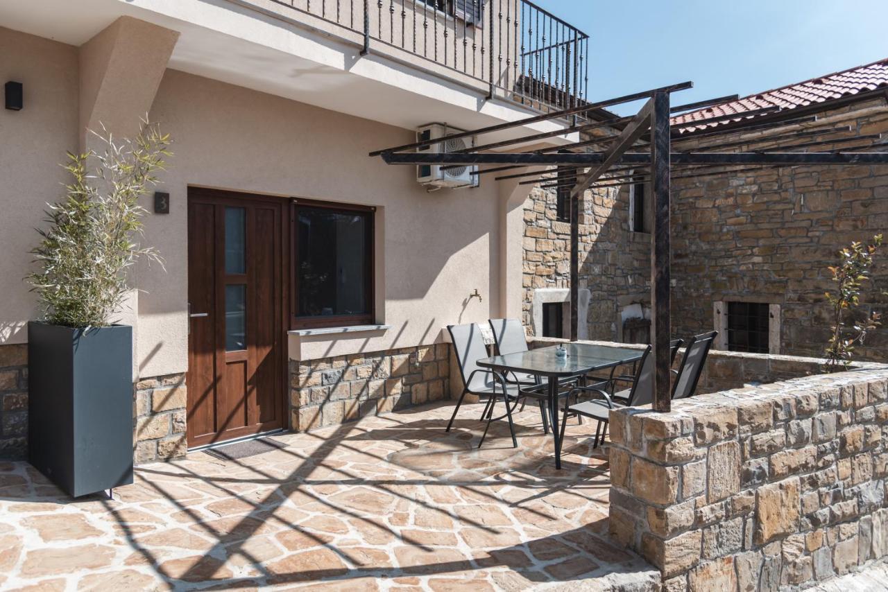 Hisa Kapis With Hot Tube Διαμέρισμα Κόπερ Εξωτερικό φωτογραφία