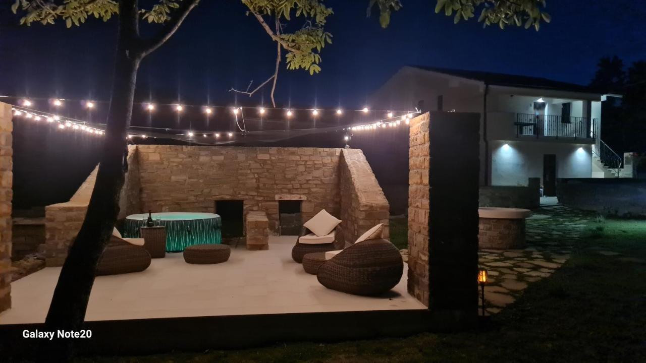 Hisa Kapis With Hot Tube Διαμέρισμα Κόπερ Εξωτερικό φωτογραφία